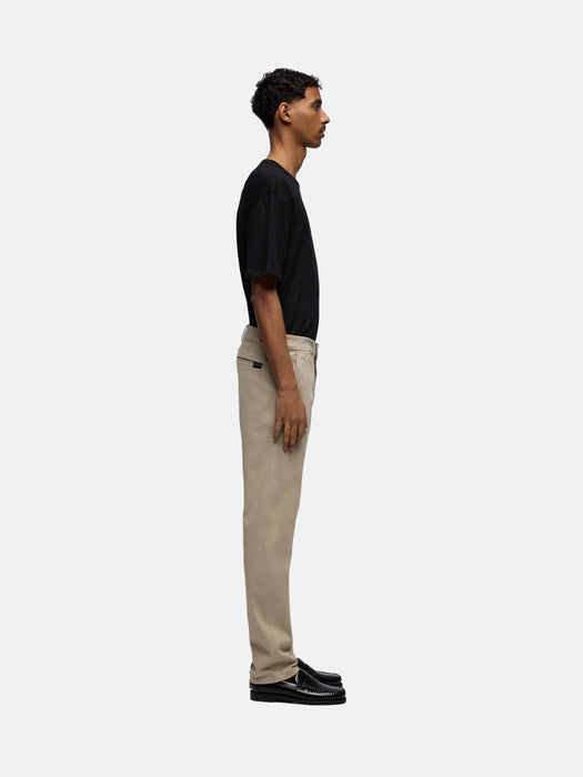 7FA Slimmy Chino in Luxe Performance Sateen