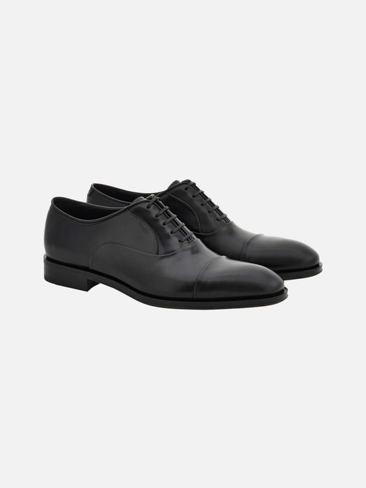 Ferragamo Oxford shoe with toe cap